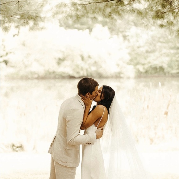 Meet your Posher, Alivia - Picture 1 of 1